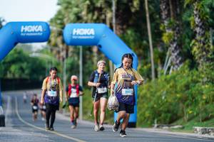 BIB: 1441
                            <button type="button" onclick="openModal(22575467)" class="btn btn-primary btn-sm float-right btn-popup" data-toggle="modal" data-target=".modal-high-quality">
                        <i class="fas fa-shopping-cart"></i> Add to Cart
                    </button>
                                            <button type="button" onclick="isThisMe(22575467, true)" class="btn btn-success btn-sm float-right btn-popup btn-isme hidden" data-toggle="tooltip" data-placement="bottom" title="นี่คือรูปของคุณใช่ไหม คลิกที่นี่เพื่อเอาเข้าอัลบั้ม">
                        <i class="fas fa-plus"></i> Add to album
                    </button>
                    <button type="button" onclick="isThisMe(22575467, false)" class="btn btn-warning btn-sm float-right btn-popup btn-isnotme hidden">
                        <i class="fas fa-ban"></i> Remove from album
                    </button>